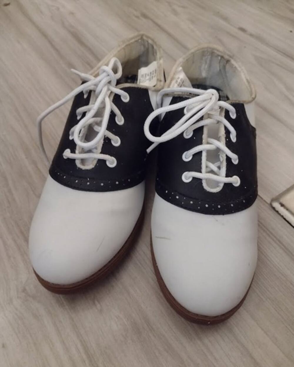 Eastland Saddie Saddle Shoes Size 7.5